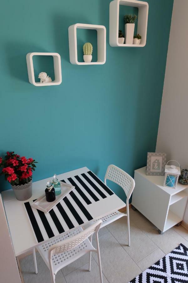 Stay U-Nique Studio Apartment In Orasac Bagian luar foto